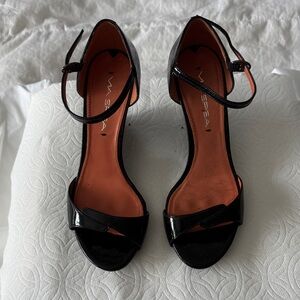 Via Spiga Black Patent Leather Heels